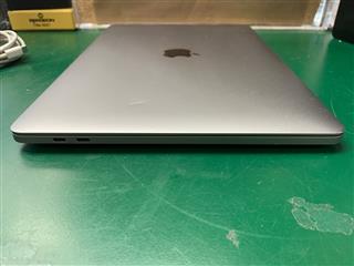 Apple MacBook Pro (13